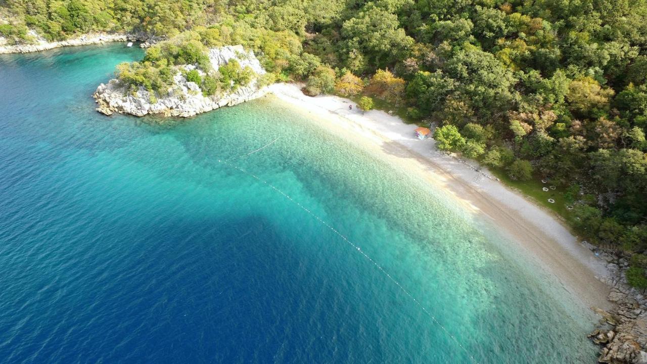 Tramuntana Nyaraló Porozina